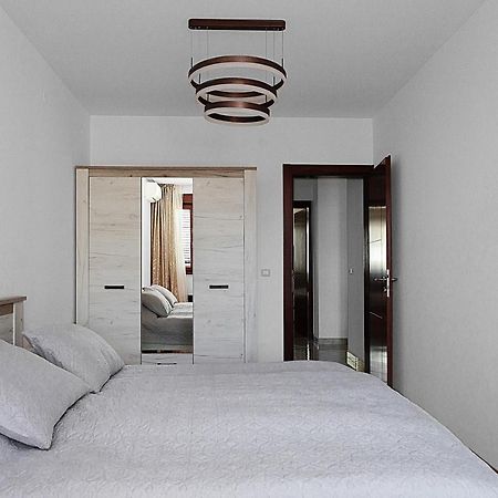 Three Bedroom Spacious Apartment Anatolia Μπούντβα Εξωτερικό φωτογραφία