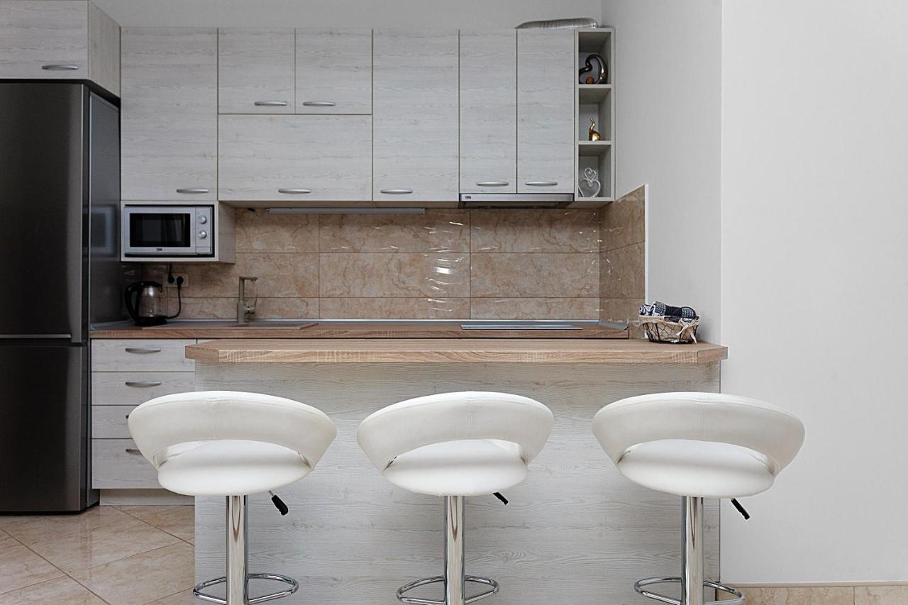 Three Bedroom Spacious Apartment Anatolia Μπούντβα Εξωτερικό φωτογραφία