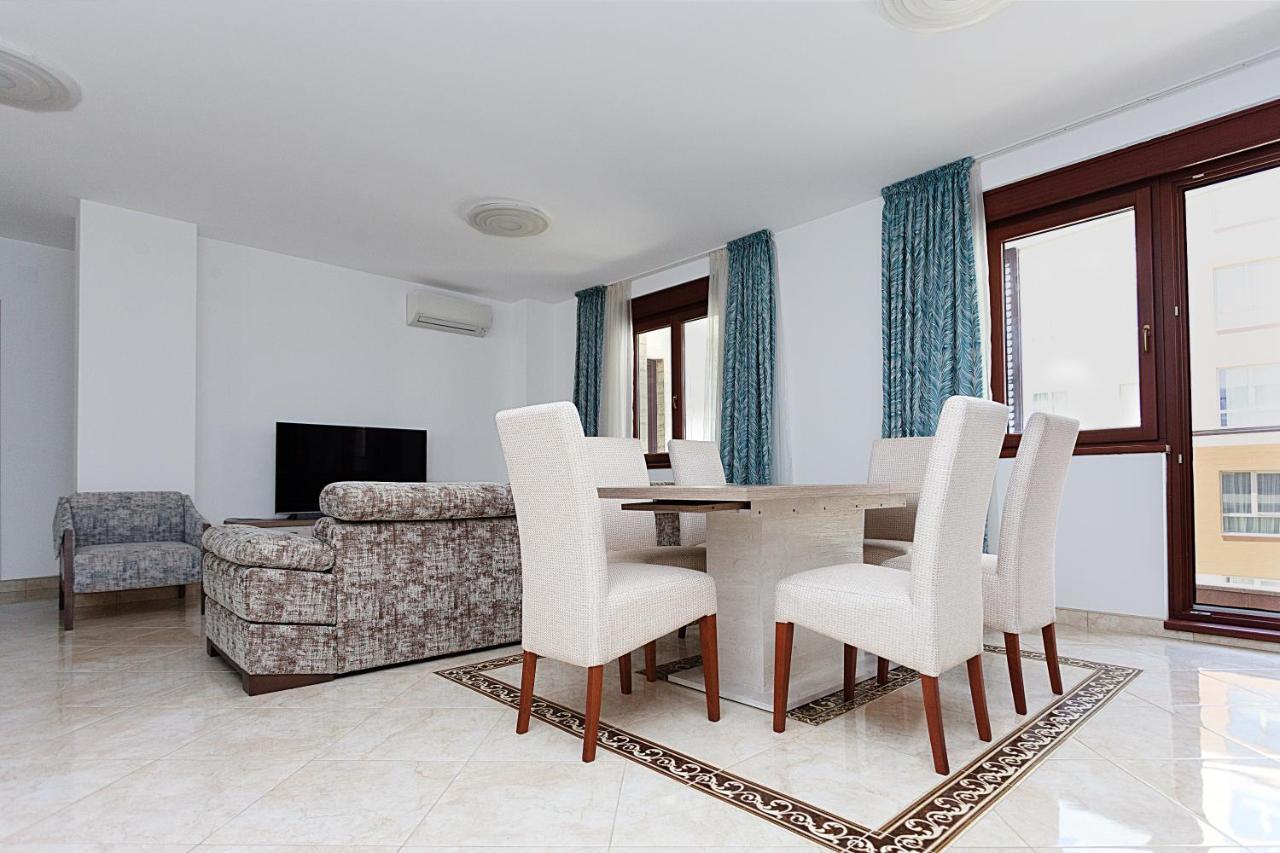 Three Bedroom Spacious Apartment Anatolia Μπούντβα Εξωτερικό φωτογραφία
