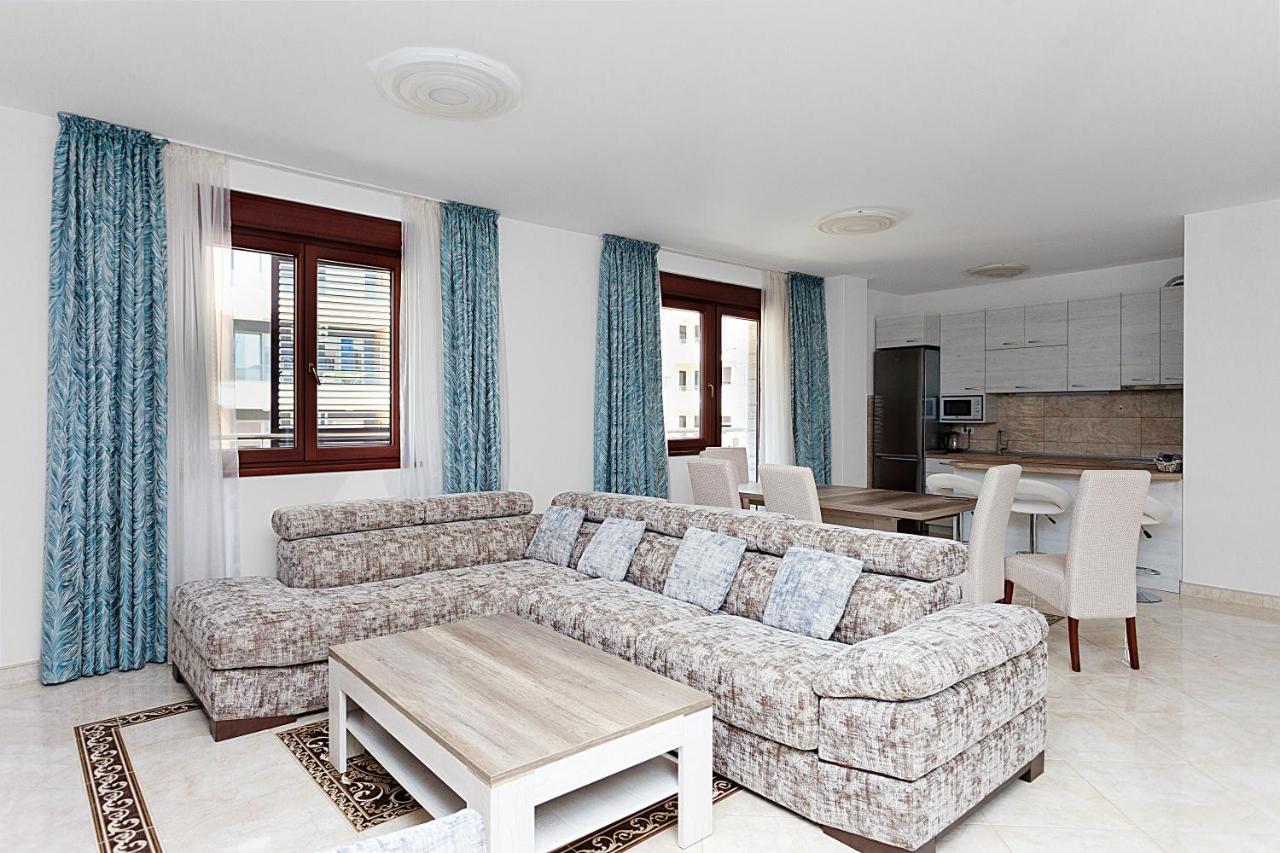 Three Bedroom Spacious Apartment Anatolia Μπούντβα Εξωτερικό φωτογραφία